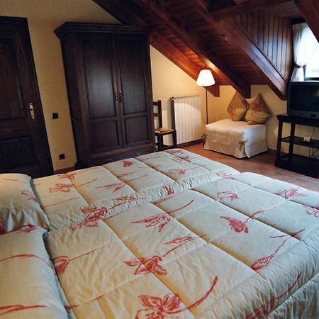 Apartamentos Les Picardes 에스포트 외부 사진