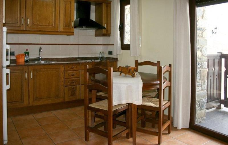 Apartamentos Les Picardes 에스포트 외부 사진